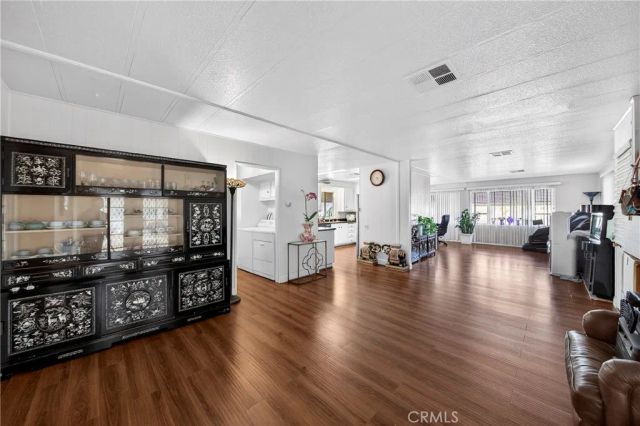 6741 Lincoln 108, Buena Park, CA 90620