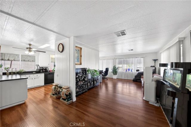 6741 Lincoln 108, Buena Park, CA 90620