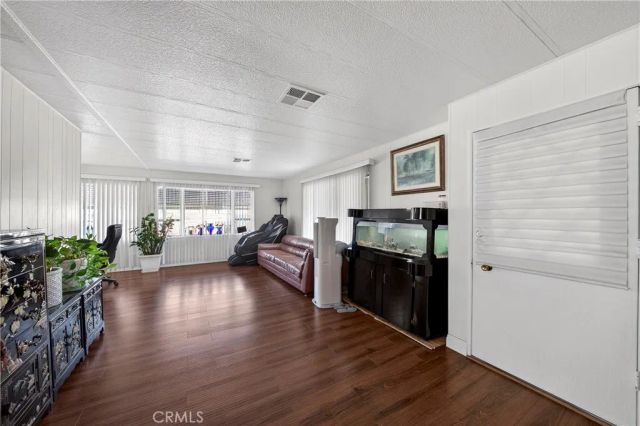 6741 Lincoln 108, Buena Park, CA 90620