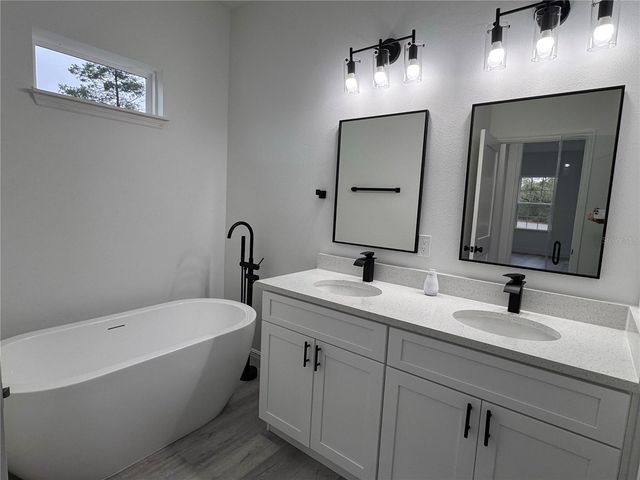 2703 SW 162ND STREET ROAD, Ocala, FL 34473