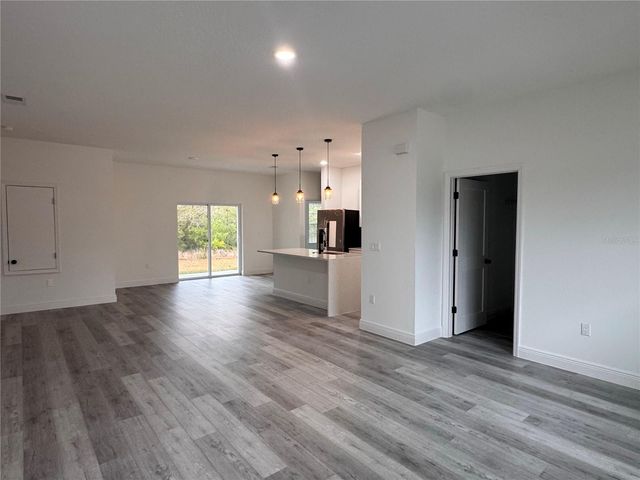 2703 SW 162ND STREET ROAD, Ocala, FL 34473