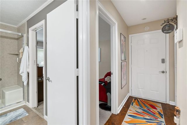 525 Warm Springs Circle, Roswell, GA 30075