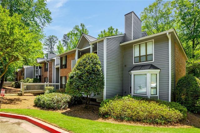 525 Warm Springs Circle, Roswell, GA 30075