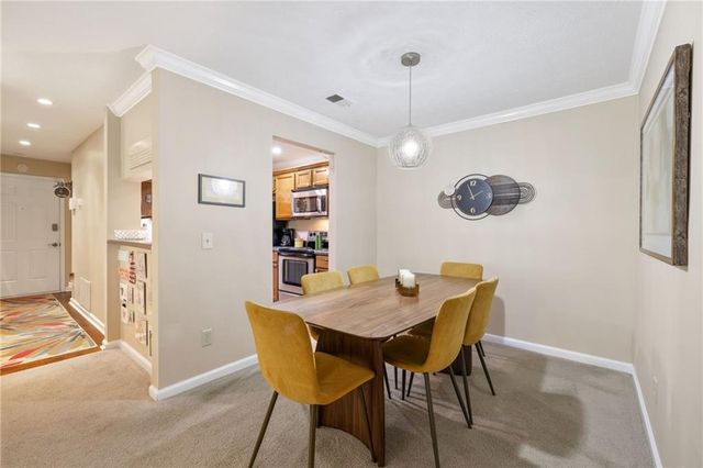 525 Warm Springs Circle, Roswell, GA 30075
