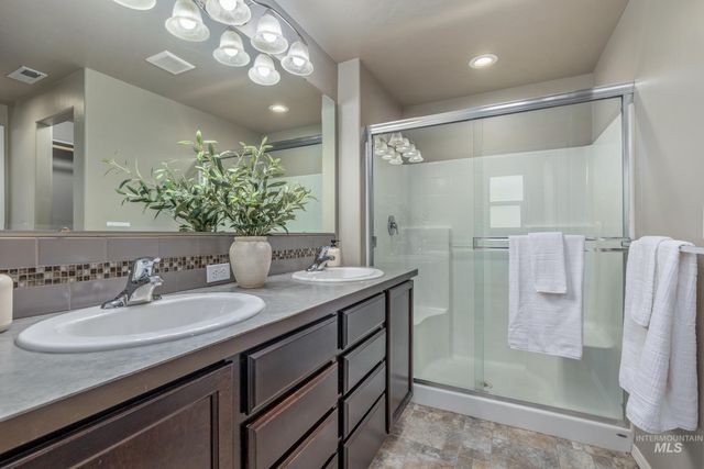6334 S Kelso Way, Boise, ID 83709