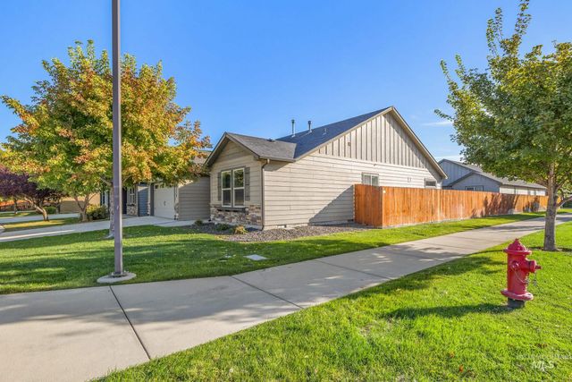 6334 S Kelso Way, Boise, ID 83709