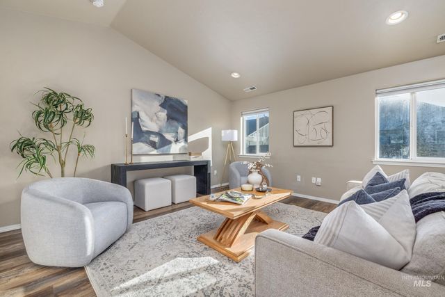 6334 S Kelso Way, Boise, ID 83709