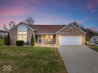745 Sable Ridge Drive, Greenwood, IN 46142