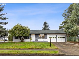 3210 Ne 2ND Ct, Gresham, OR 97030