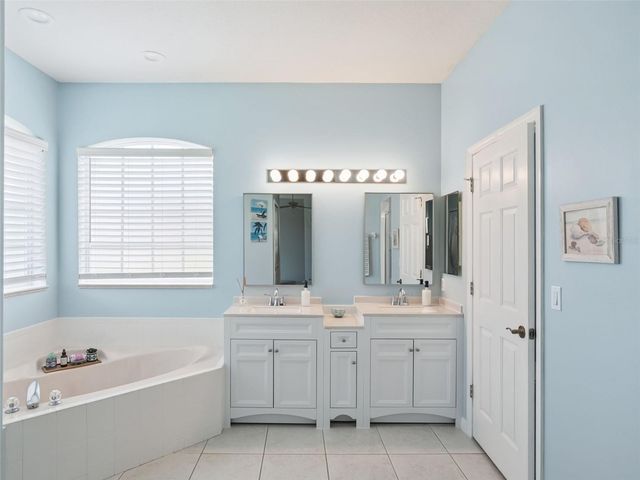 21115 ROYAL ST GEORGES LANE, Leesburg, FL 34748