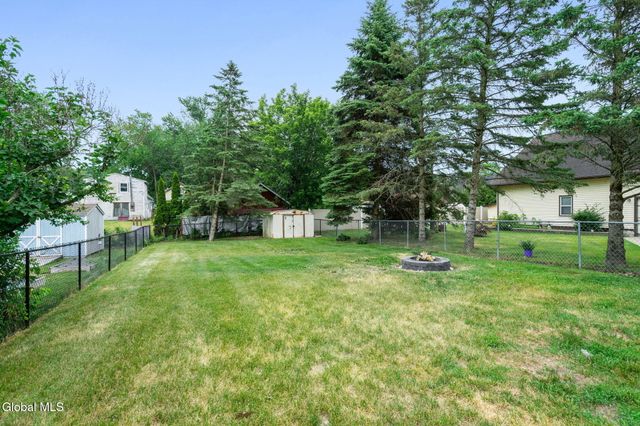 2527 1st Avenue, Rotterdam, NY 12303