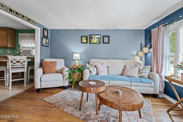 2527 1st Avenue, Rotterdam, NY 12303