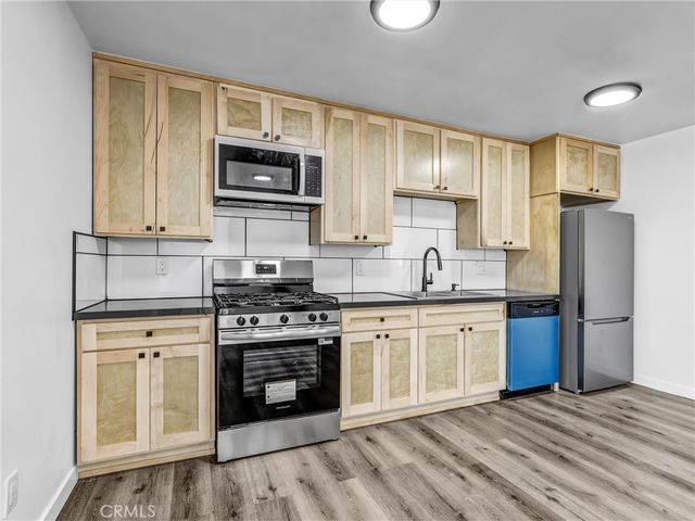 20526 S Western, Torrance, CA 90501