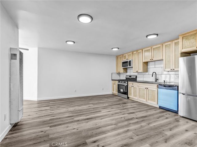 20526 S Western, Torrance, CA 90501