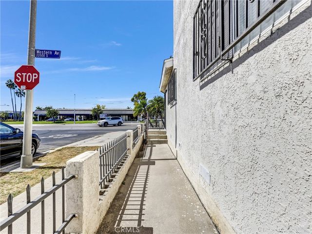 20526 S Western, Torrance, CA 90501