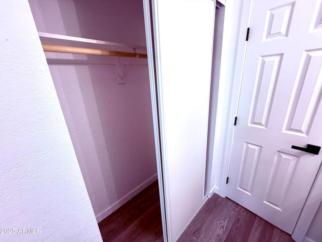 1009 E CHIPMAN Road, Phoenix, AZ 85040