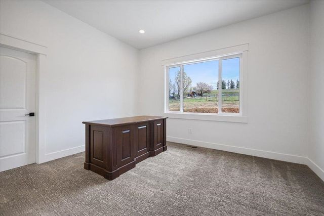6310 E Wilding Ln, Spokane, WA 99217