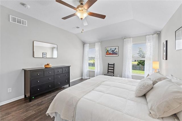 8000 SE 6th Terrace, Blue Springs, MO 64014