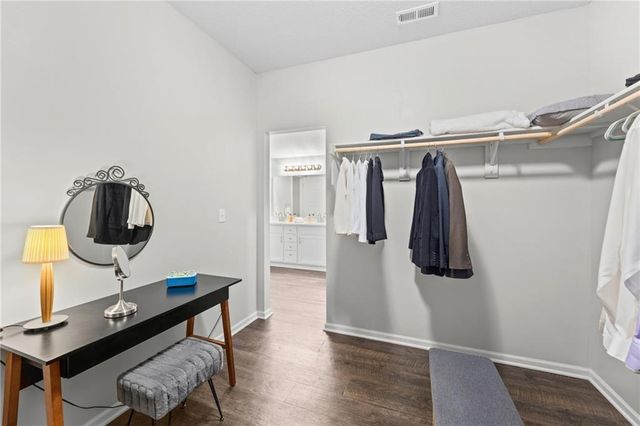 8000 SE 6th Terrace, Blue Springs, MO 64014