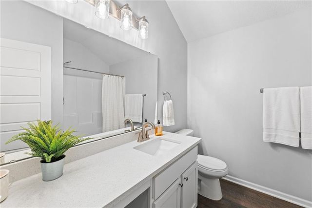 8000 SE 6th Terrace, Blue Springs, MO 64014