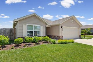 8000 SE 6th Terrace, Blue Springs, MO 64014
