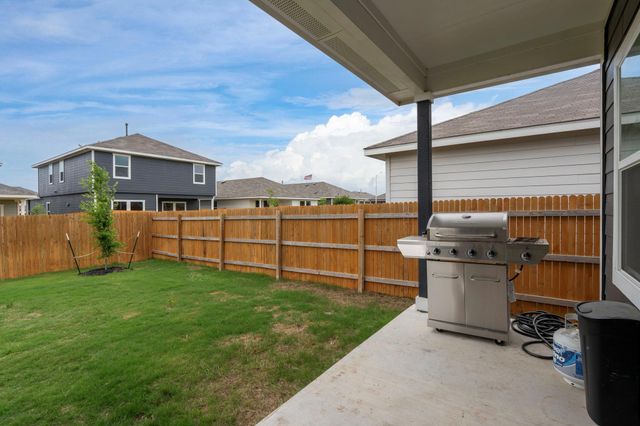 209 Ehrlich ST, Kyle, TX 78640