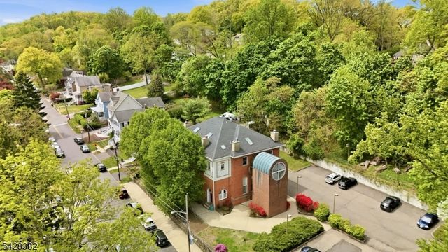 5 Center Ave 9, Morris Twp., NJ 07960