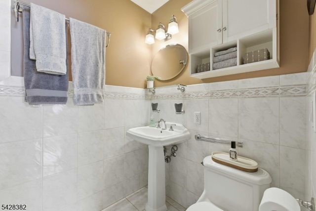 5 Center Ave 9, Morris Twp., NJ 07960