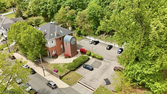5 Center Ave 9, Morris Twp., NJ 07960