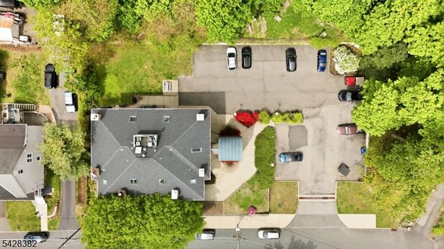 5 Center Ave 9, Morris Twp., NJ 07960