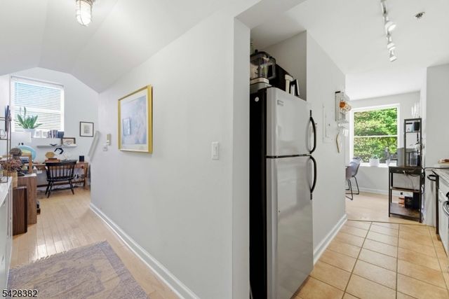 5 Center Ave 9, Morris Twp., NJ 07960