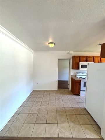 718 SE 36TH AVENUE, Ocala, FL 34471