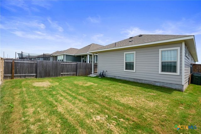 205 Unforgiven Lane, Jarrell, TX 76537
