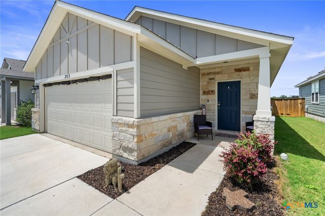205 Unforgiven Lane, Jarrell, TX 76537