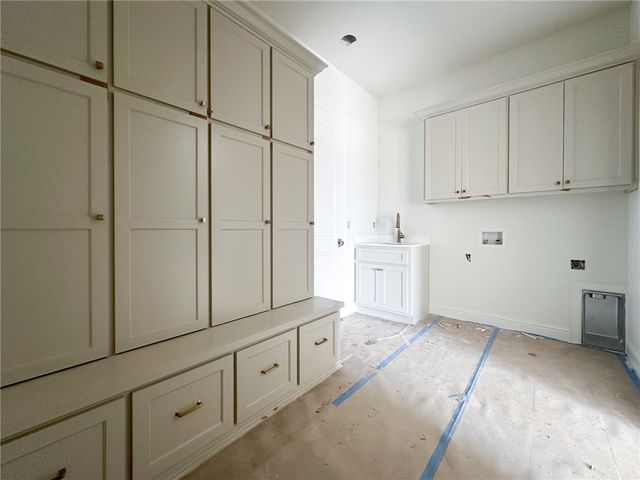 6590 County Avenue, Springdale, AR 72762