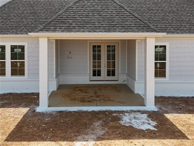 6590 County Avenue, Springdale, AR 72762