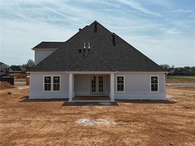 6590 County Avenue, Springdale, AR 72762