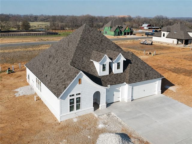 6590 County Avenue, Springdale, AR 72762