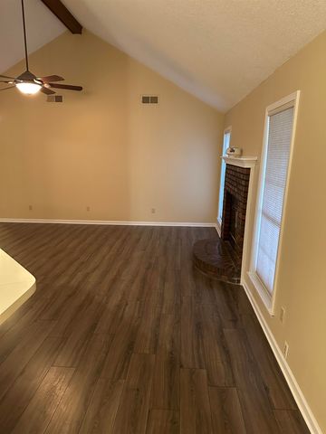 7551 MEADOWLAND DR, Memphis, TN 38133