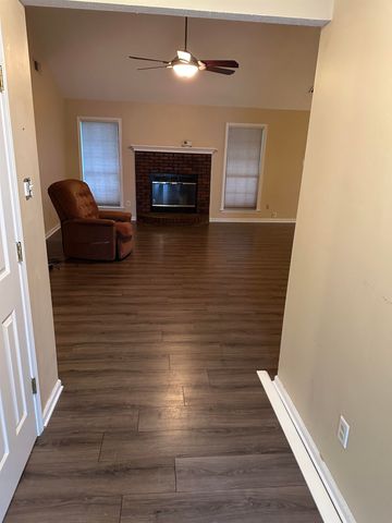 7551 MEADOWLAND DR, Memphis, TN 38133