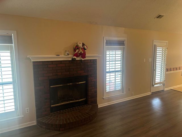 7551 MEADOWLAND DR, Memphis, TN 38133