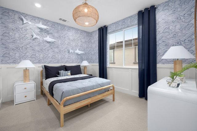 3886 Anchor Ct, Roseville, CA 95747