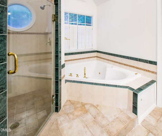 2423 Old Oxford Road, Durham, NC 27704