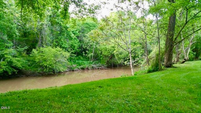 2423 Old Oxford Road, Durham, NC 27704