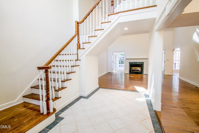2423 Old Oxford Road, Durham, NC 27704