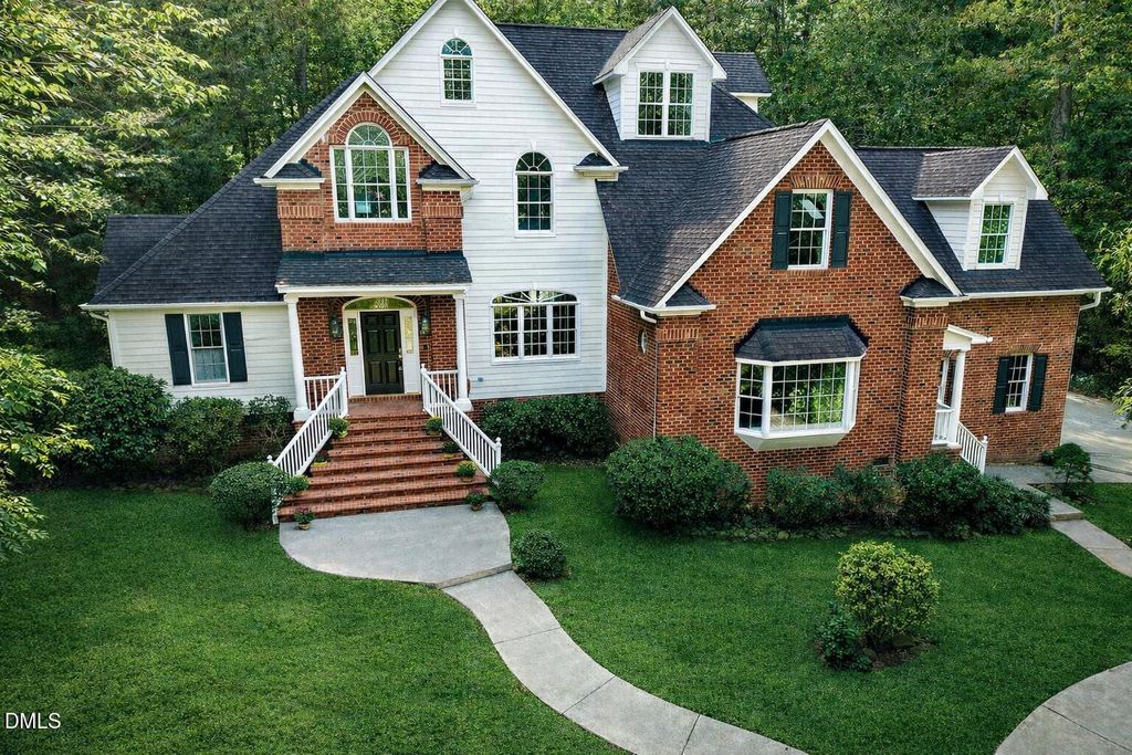 2423 Old Oxford Road, Durham, NC 27704