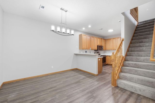 13853 Dahlia Drive, Rogers, MN 55374