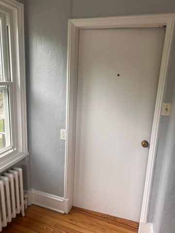 1155 N Saint Johns Avenue F, Highland Park, IL 60035
