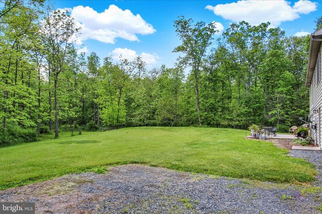145 ROBERTS RD, Littlestown, PA 17340