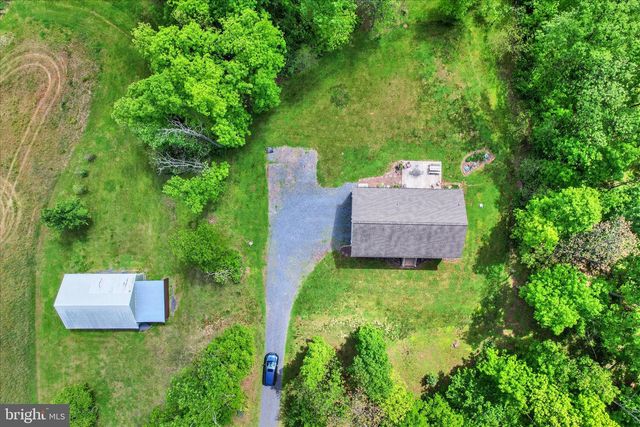 145 ROBERTS RD, Littlestown, PA 17340